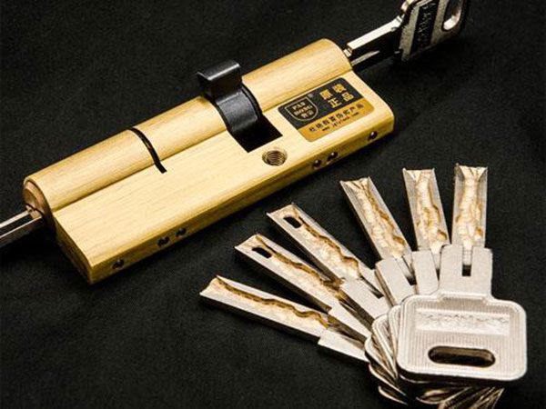 合浦24小时上门开锁公司