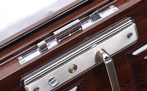 合浦24小时上门开锁公司